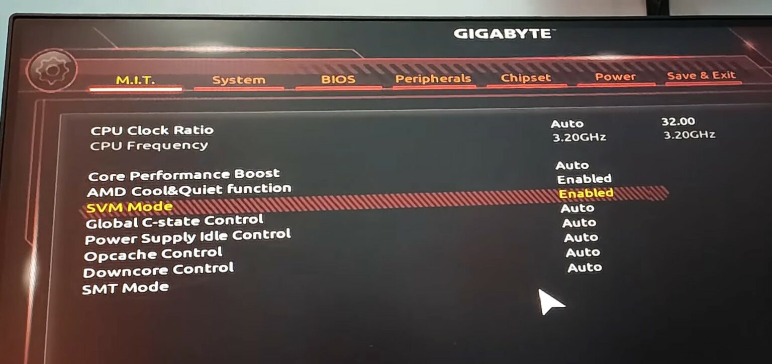 Activer la virtualisation (Intel VTx / AMDV) dans le BIOS/UEFI Le